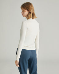 SLIM FIT HIGH NECK TOP