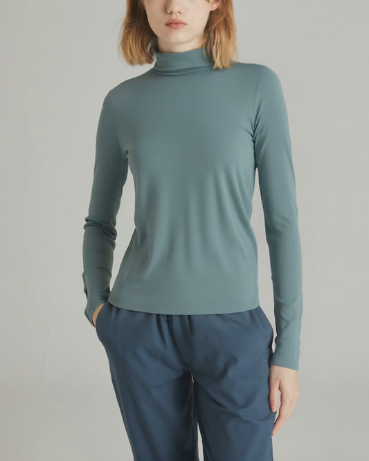 SLIM FIT HIGH NECK TOP