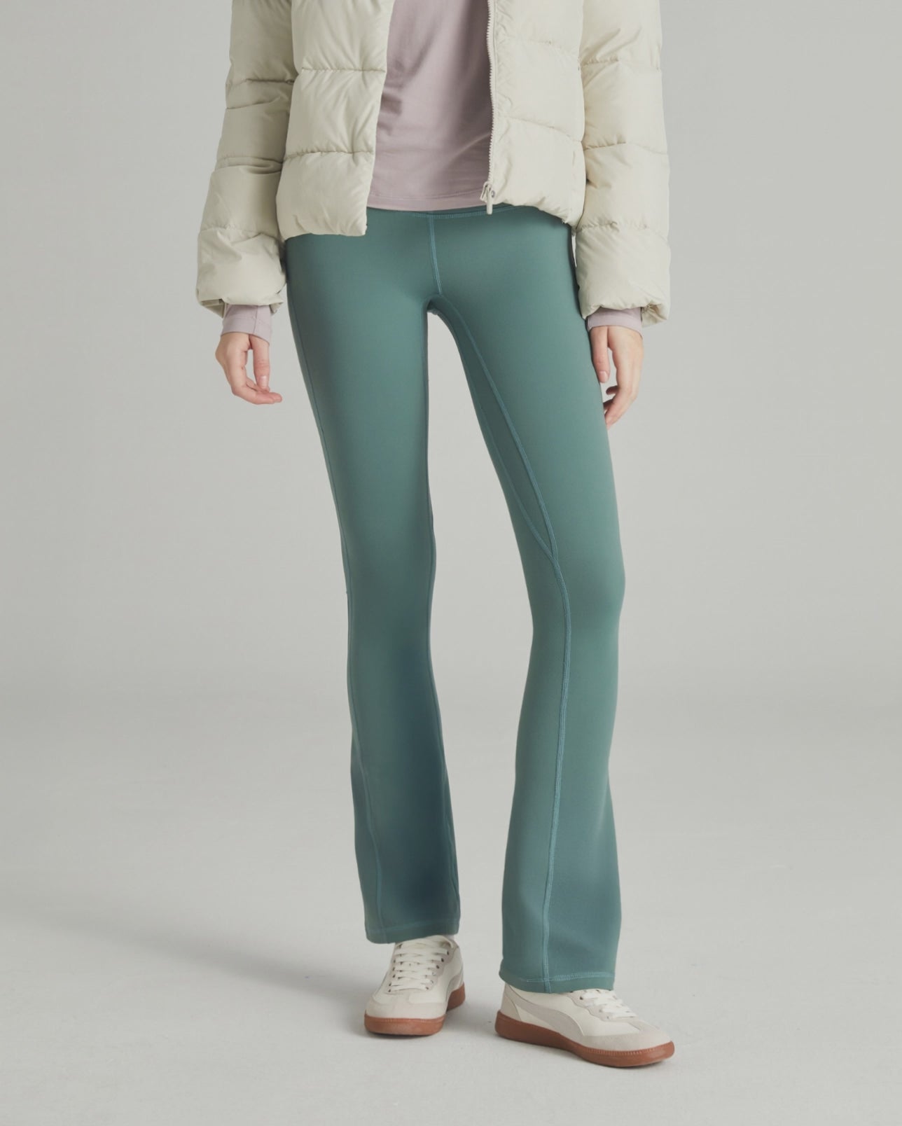 SLIM FIT FLARE LEGGING